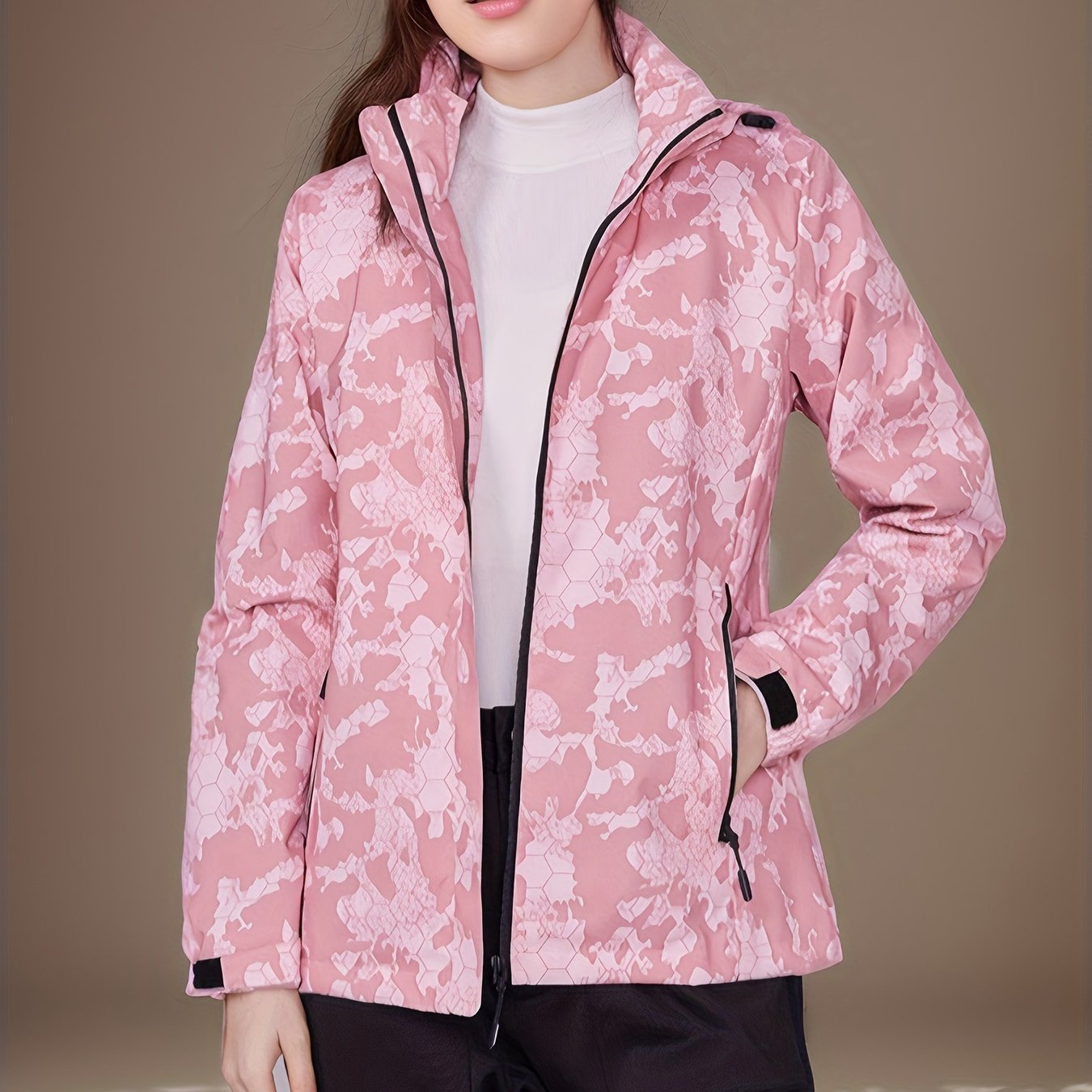 Elise | Winddichte Outdoor-Sportjacke für Damen mit Camouflage-Print