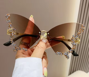 DiamondGlam™ - Luxuriöse Schmetterlings-Sonnenbrille für Damen