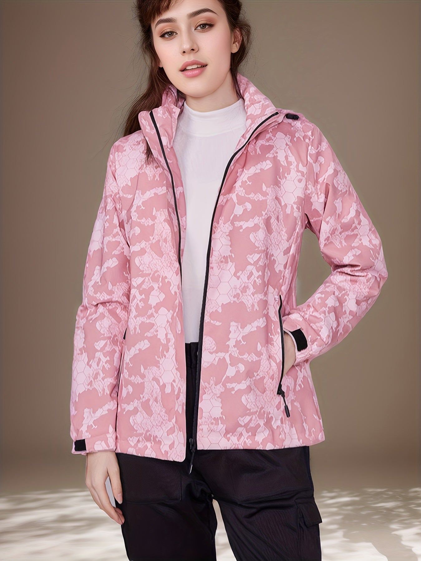 Elise | Winddichte Outdoor-Sportjacke für Damen mit Camouflage-Print